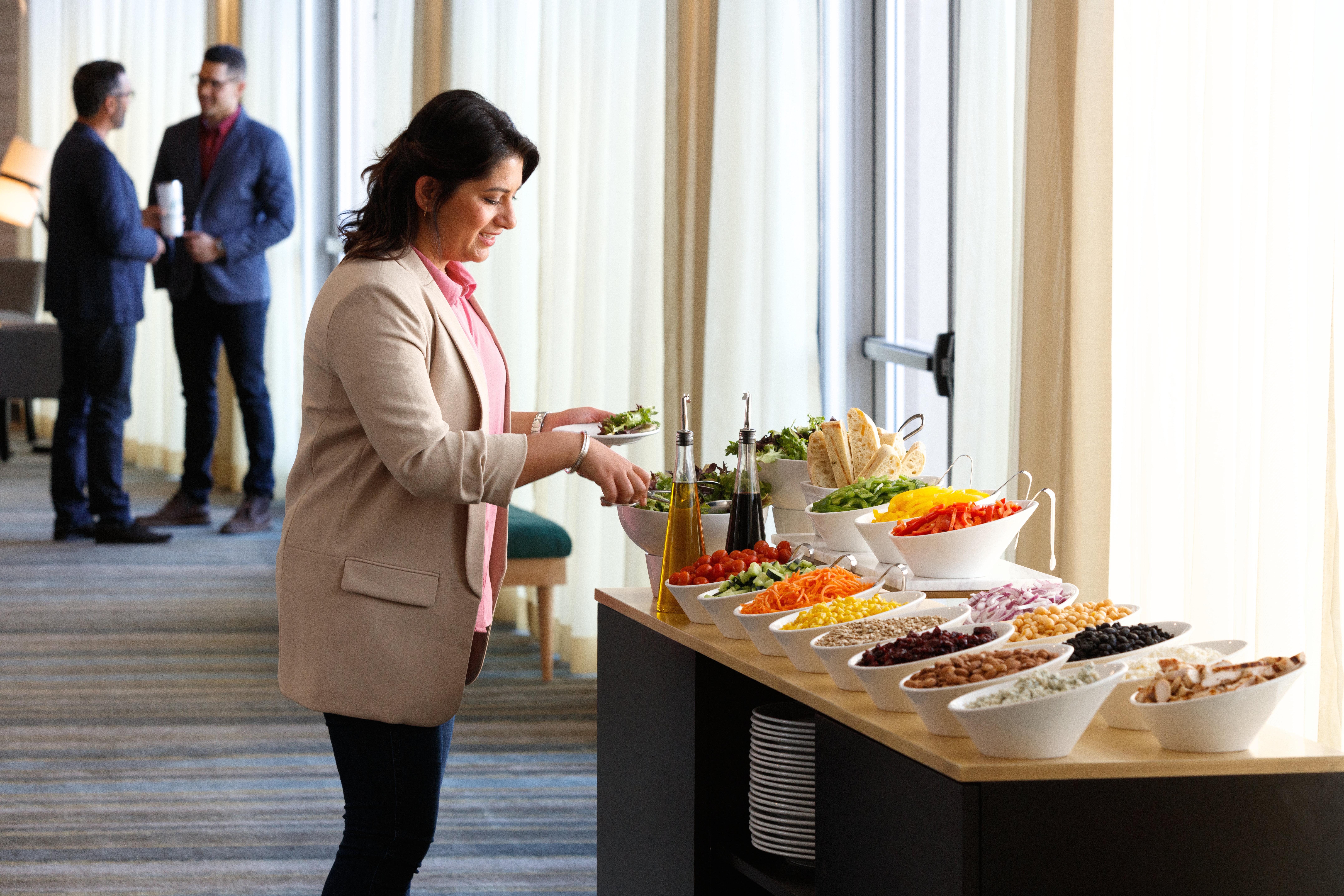 Holiday Inn Oakland Airport By Ihg Exterior photo