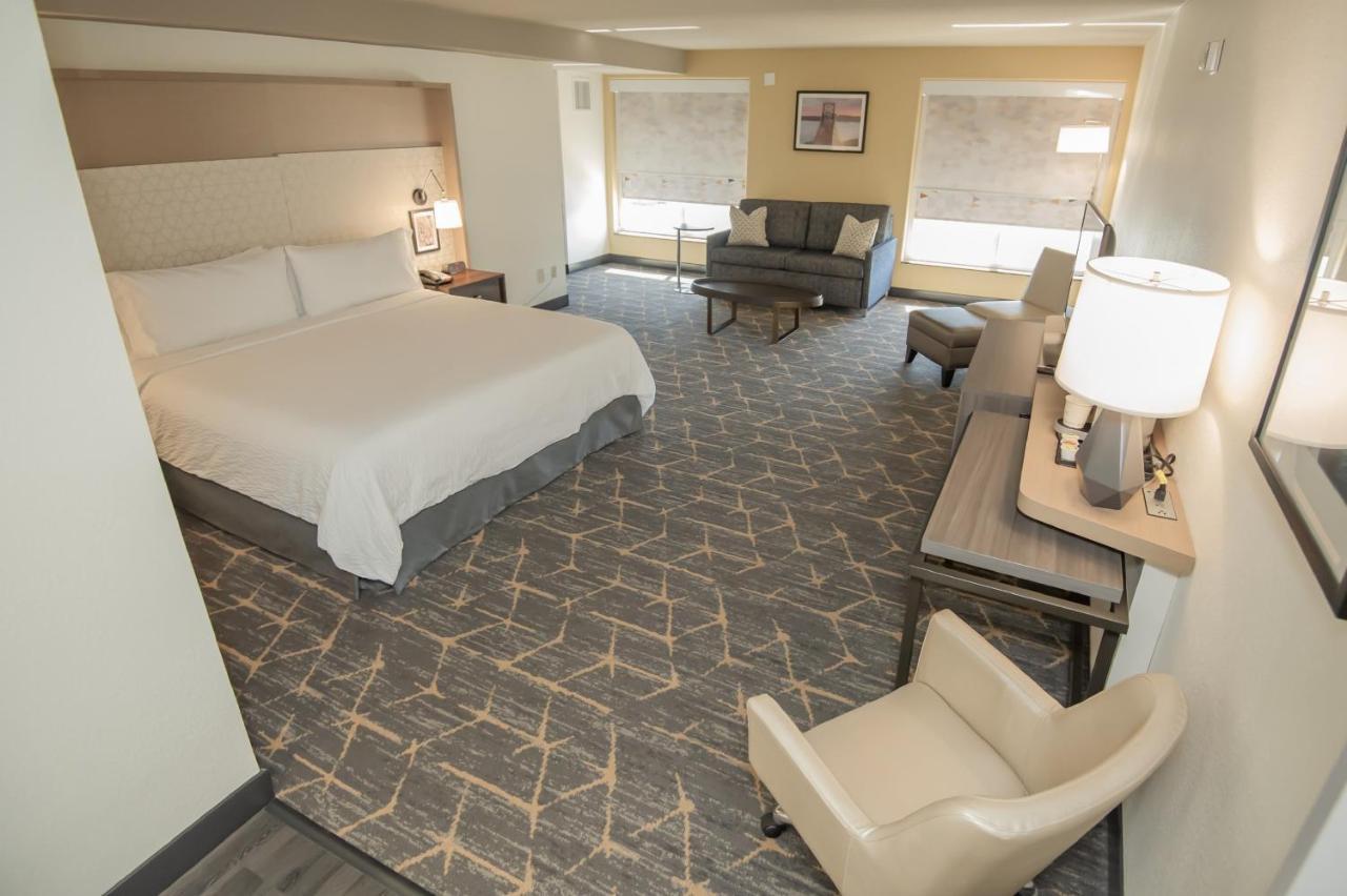 Holiday Inn Oakland Airport By Ihg Exterior photo